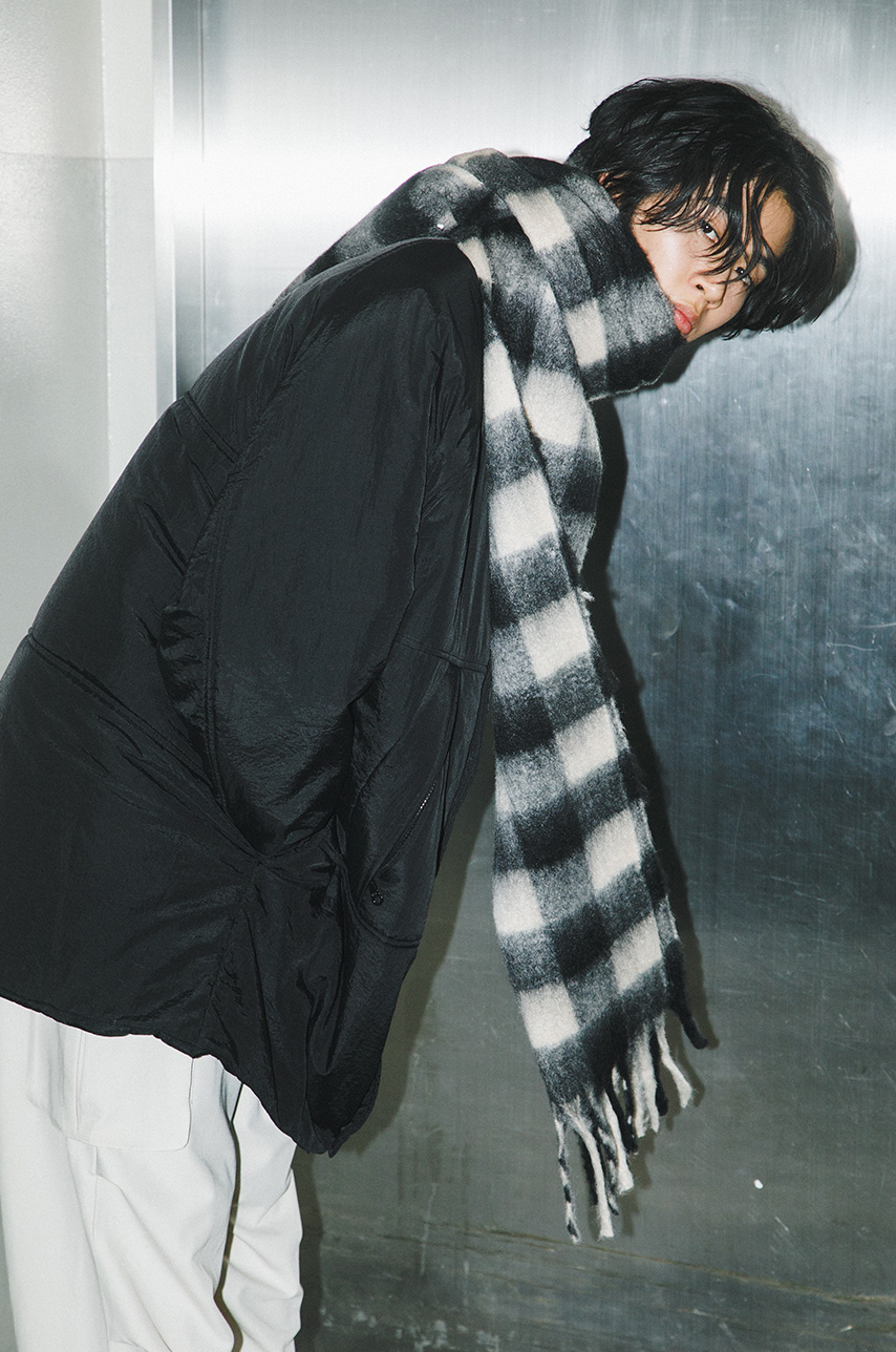 『UR TECH』『UNISEX』保暖怪獸外套