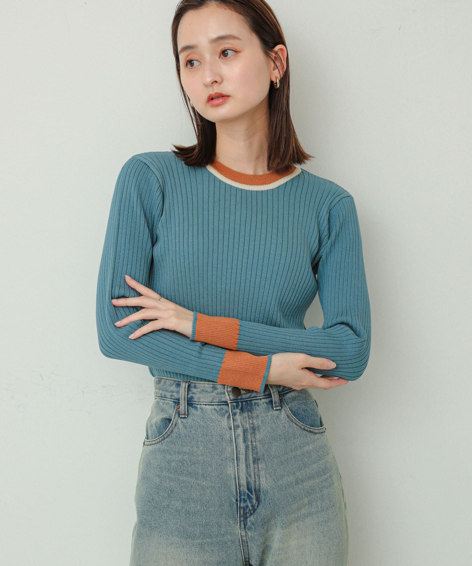 撞色拼接羅紋長袖上衣