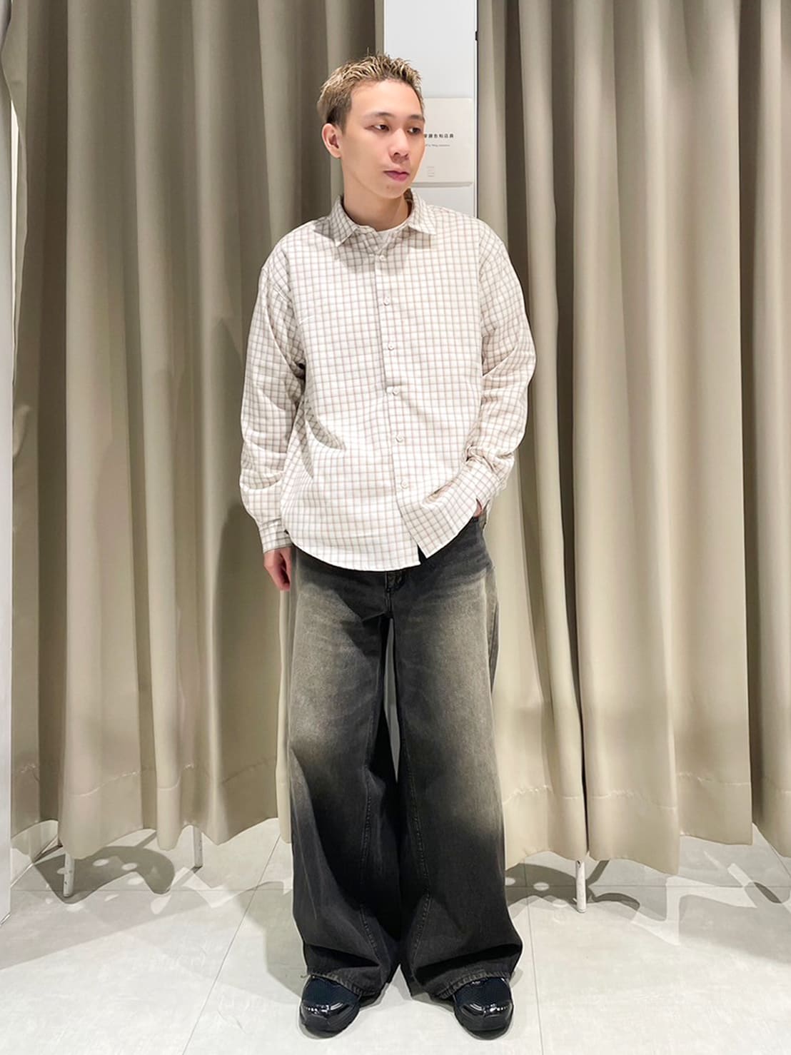 Gustav的穿搭