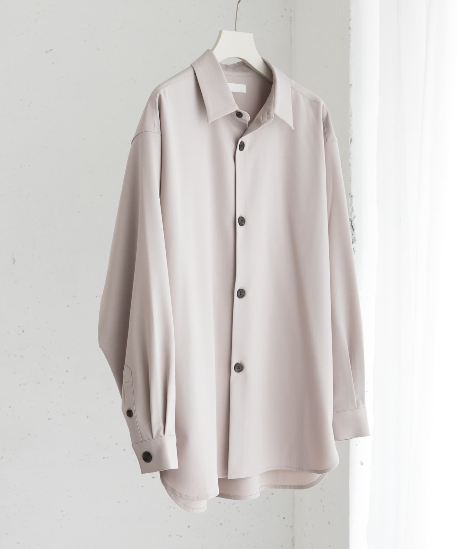 『UNISEX』『EASY CARE』寬鬆長袖襯衫