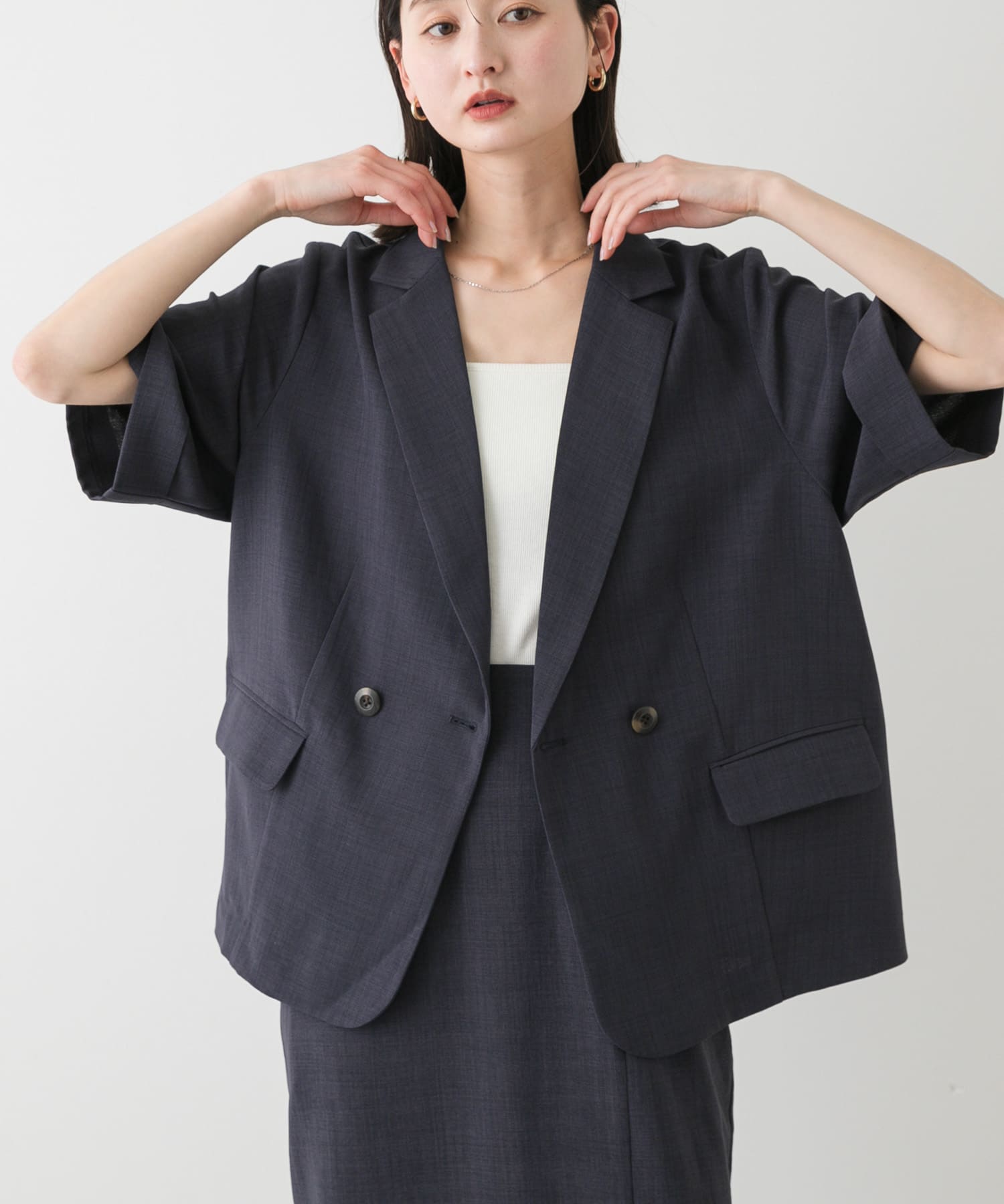 『UR TECH DRYLUXE』仿亞麻西裝外套