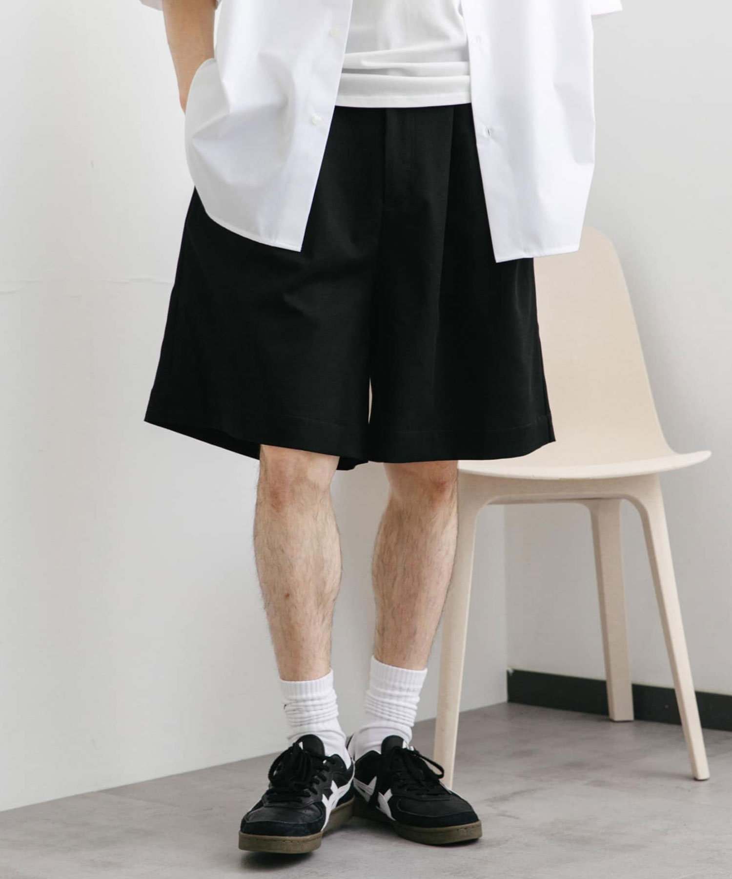 寬版百慕達短褲