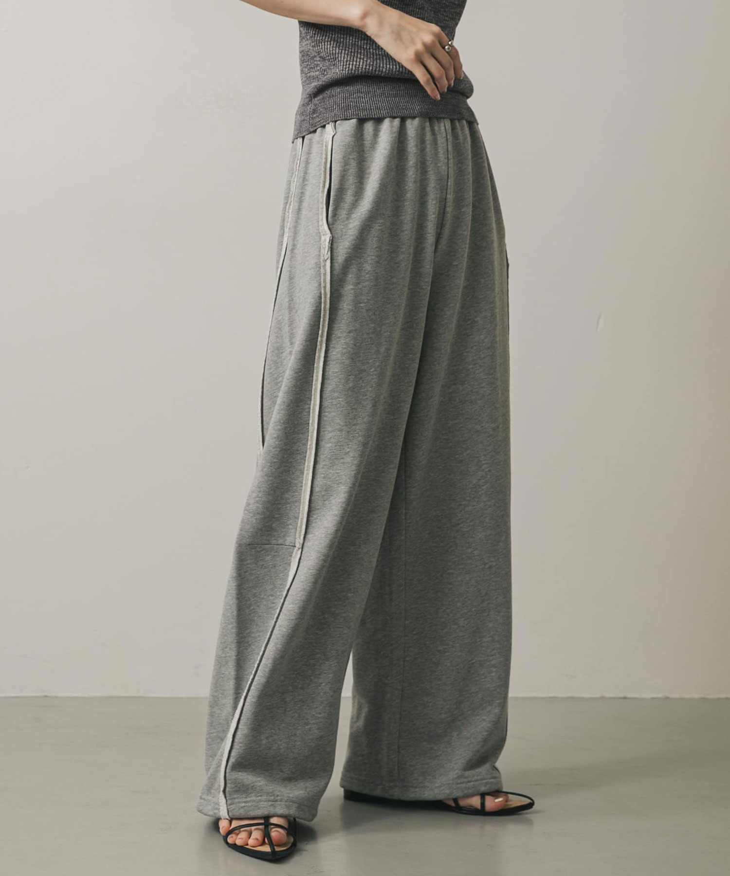 拼接曲線休閒褲