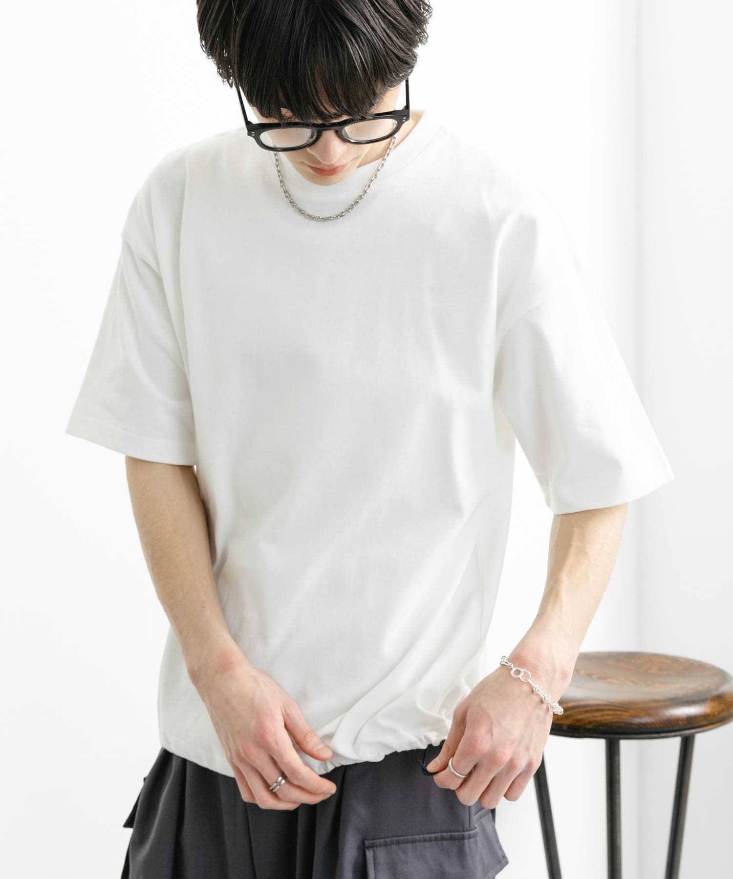 『UNISEX』下擺抽繩短袖T恤