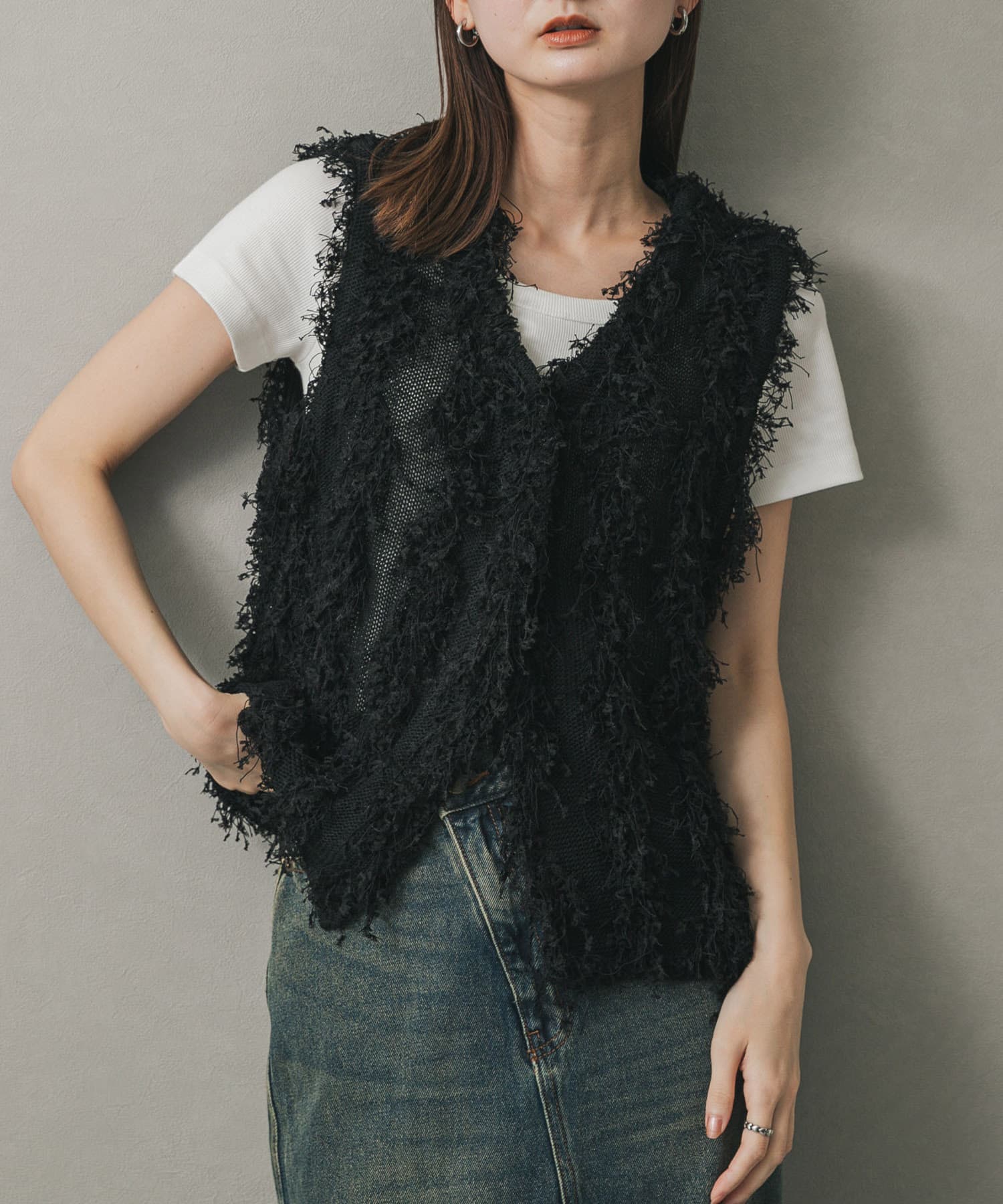 薄紗流蘇背心