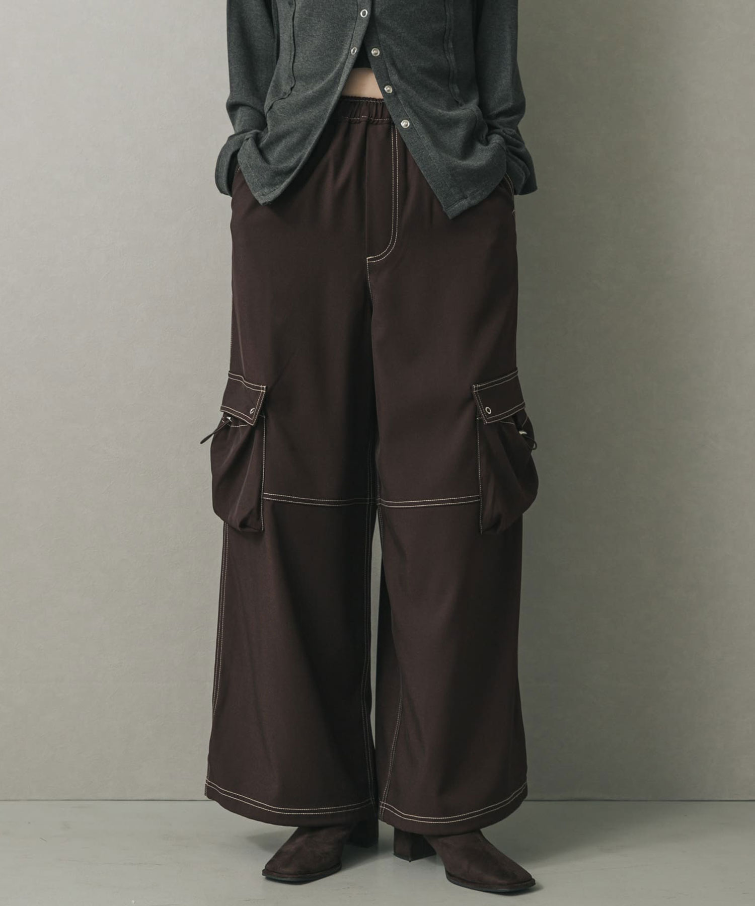 車線口袋休閒褲