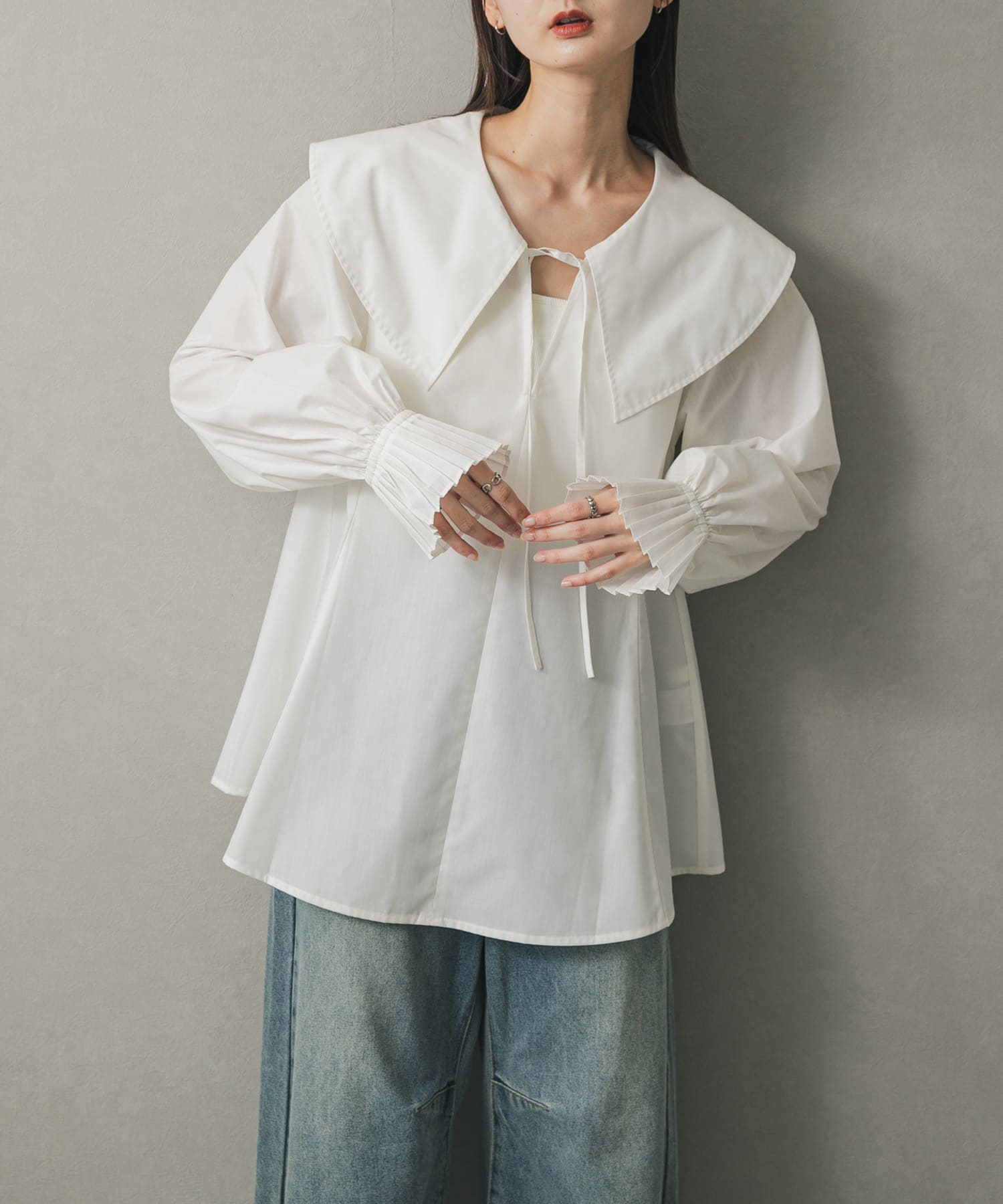 大領口百褶袖襯衫