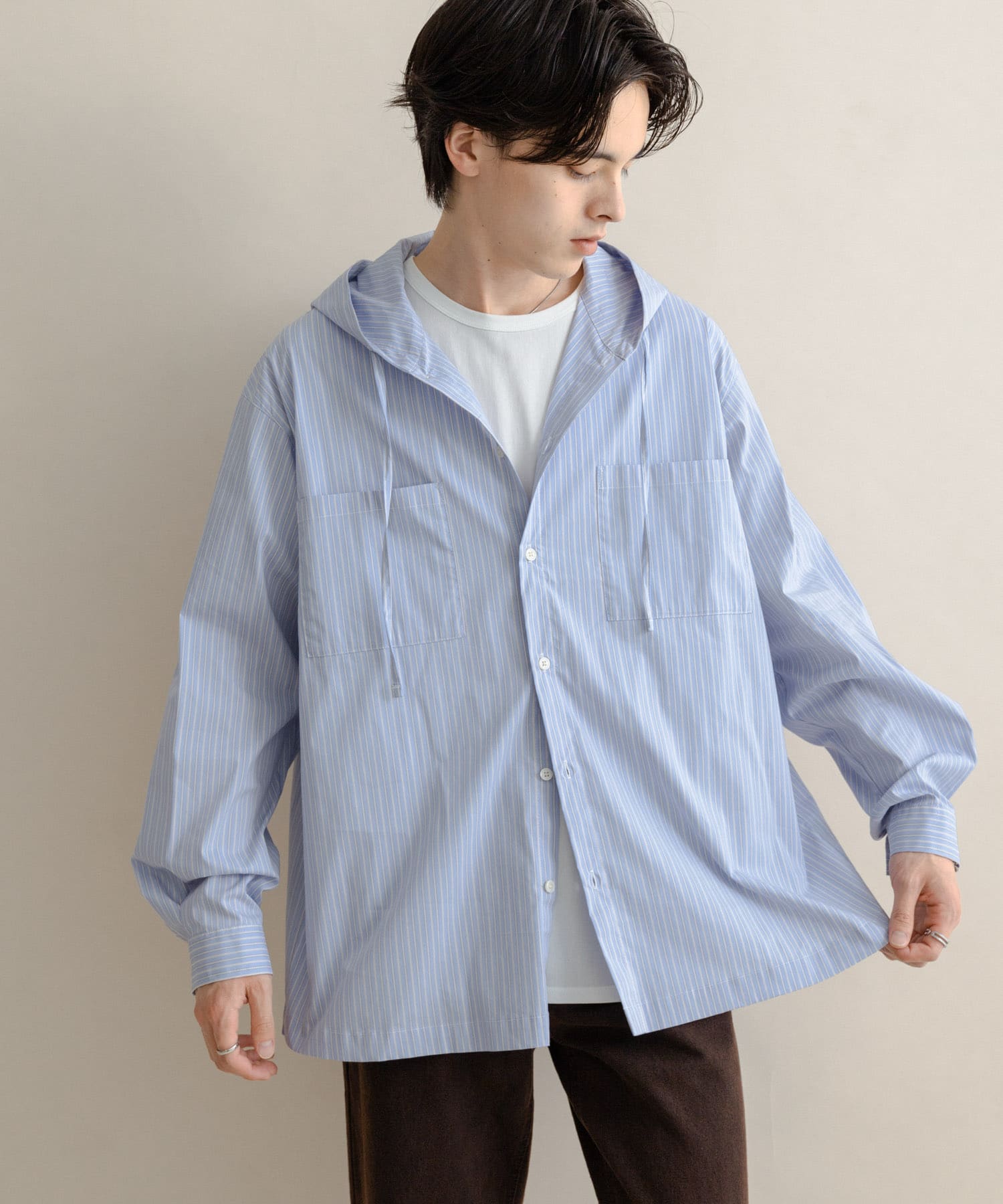 條紋連帽落肩襯衫