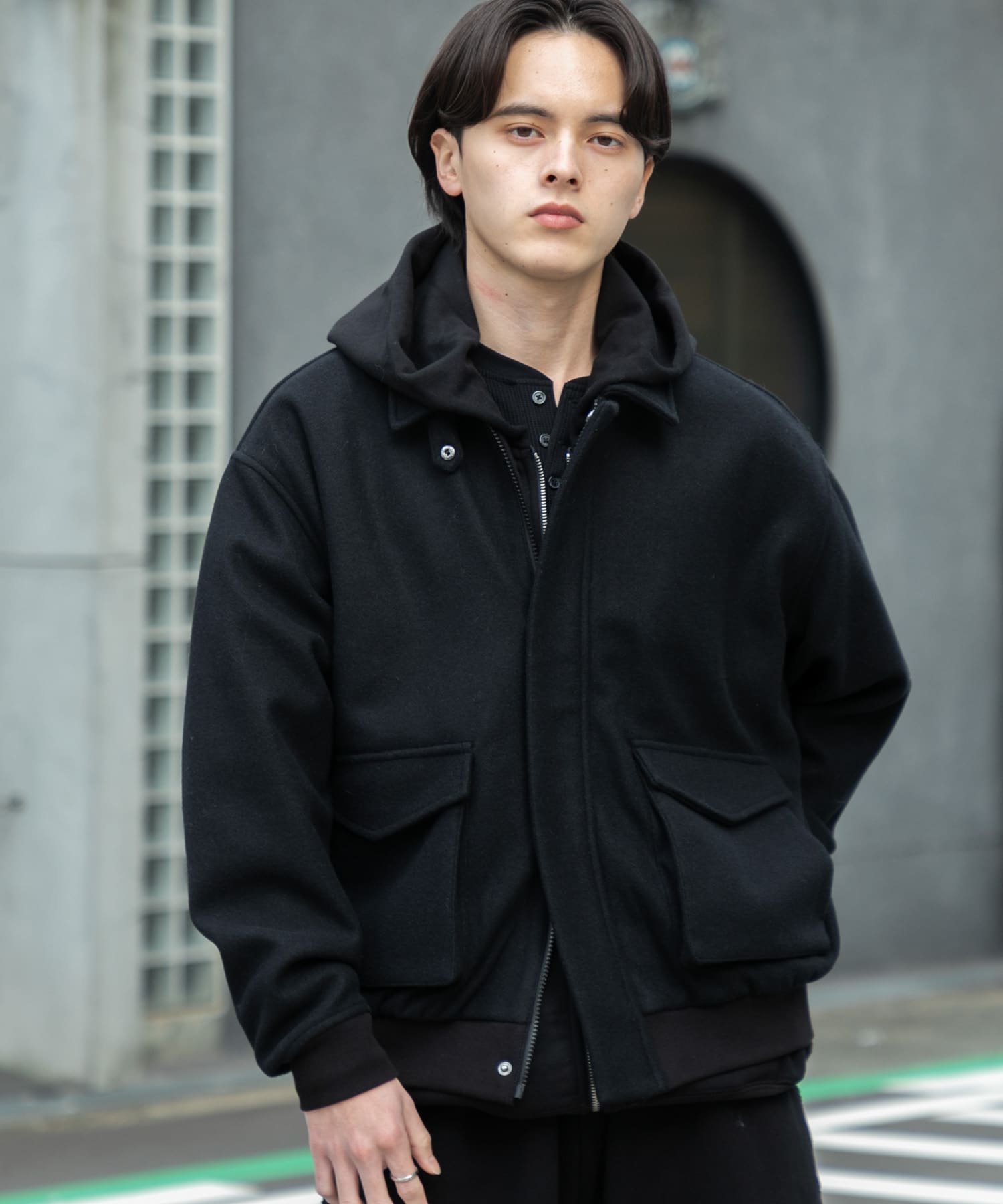 『UR TECH』<br>麥爾登剪裁外套